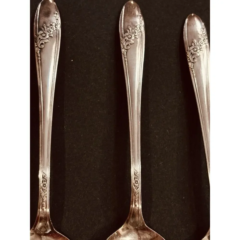 Vintage Set of 3 Tudor Plate Oneida Community Serving Spoons Queen Bess II, 8.5”
